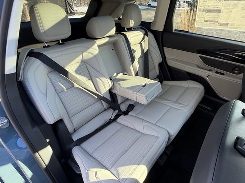 New 2026 Lincoln Nautilus Reserve image 15