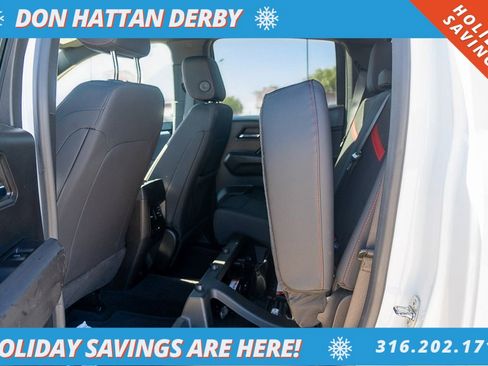 Used 2023 Chevrolet Colorado Z71 w/ Advanced Trailering Package image 17