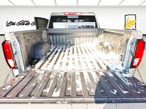 New 2026 GMC Sierra 1500 SLE w/ Preferred Package image 25