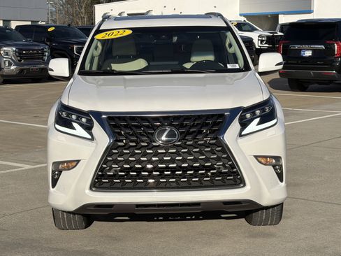 Used 2022 Lexus GX 460 Premium image 2