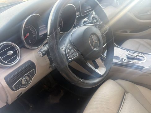 Used 2017 Mercedes-Benz GLC 300 4MATIC image 14