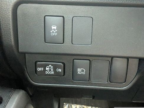 Used 2021 Toyota Tacoma SR5 image 25