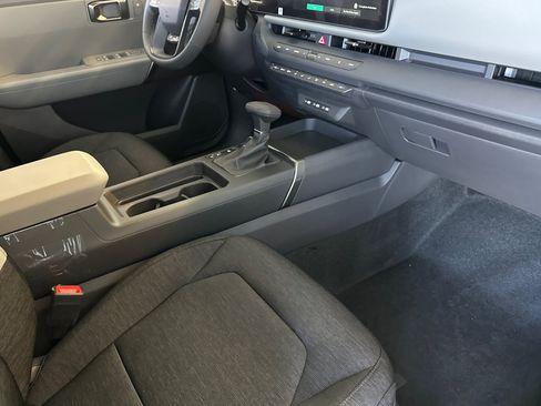 New 2027 Kia Seltos LX AWD/4WD image 17