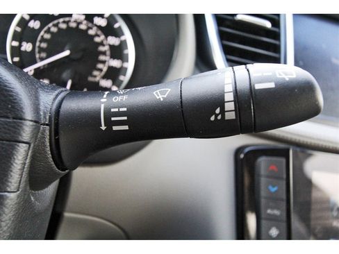 Used 2023 INFINITI QX50 Luxe image 18