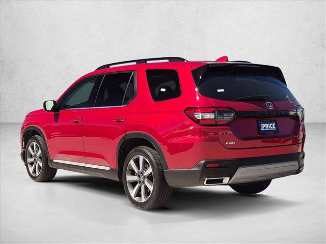 Used 2025 Honda Pilot Elite image 8