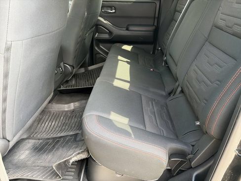 Used 2024 Nissan Frontier PRO-4X w/ Pro Convenience Package AWD/4WD image 23