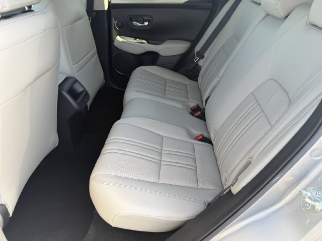 Used 2024 Honda HR-V EX-L image 19