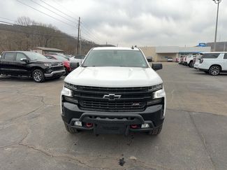 Used 2021 Chevrolet Silverado 1500 LT Trail Boss w/ Convenience Package II AWD/4WD video 3