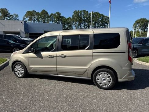 Used 2014 Ford Transit Connect XLT FWD image 11