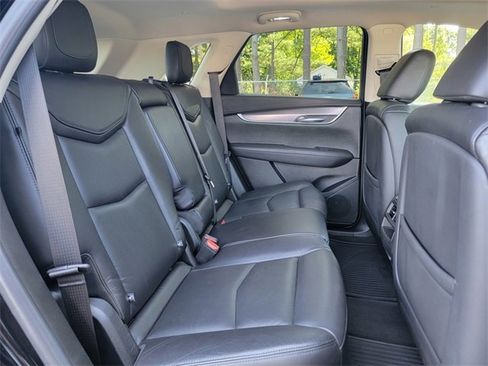 Used 2018 Cadillac XT5 Luxury image 23