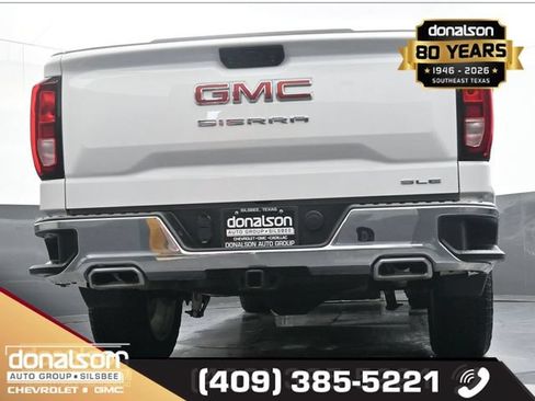 Used 2025 GMC Sierra 1500 SLE w/ X31 Off-Road Package AWD/4WD image 17