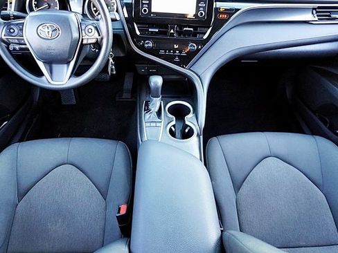 Used 2024 Toyota Camry LE image 19