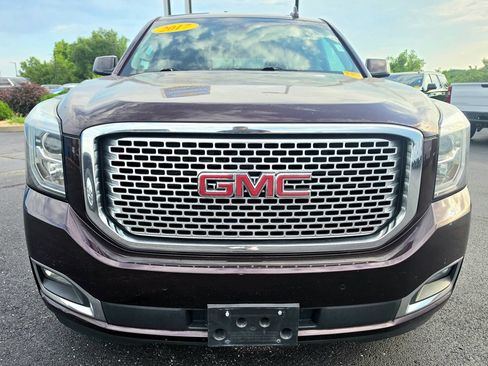 Used 2017 GMC Yukon Denali AWD/4WD image 14