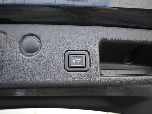 Used 2024 Chevrolet Equinox LT image 9