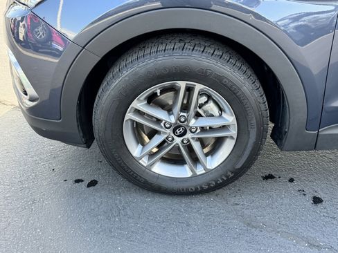 Used 2017 Hyundai Santa Fe Sport image 12