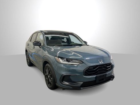 Used 2025 Honda HR-V Sport image 1