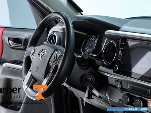 Used 2022 Toyota Tacoma SR5 image 70