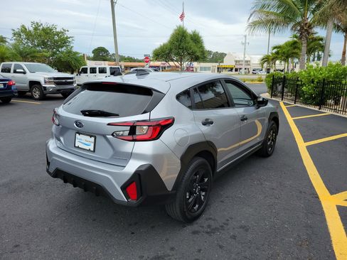 Used 2024 Subaru Crosstrek 2.0i AWD/4WD image 5