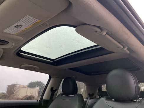 Used 2017 MINI Cooper S image 16