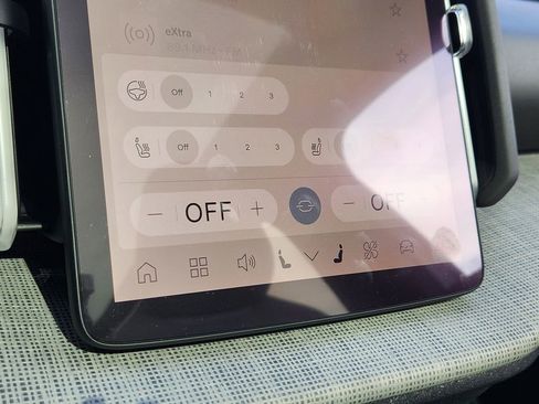 New 2026 Volvo EX30 Ultra w/ Climate Package image 8