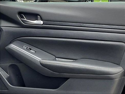 Certified 2025 Nissan Altima 2.5 SV w/ SV Special Edition Package image 12