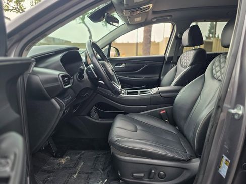 Certified 2022 Hyundai Santa Fe SEL Premium image 11