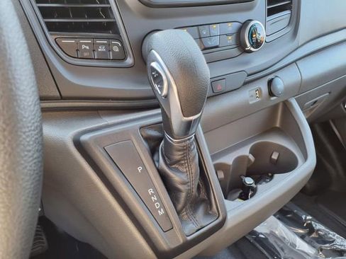 New 2025 Ford Transit 250 148 Medium Roof image 24
