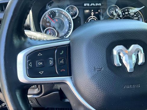 Used 2019 RAM 1500 Big Horn AWD/4WD image 23