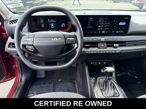 Used 2025 Kia K4 FWD image 17
