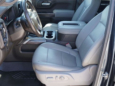 Used 2020 Chevrolet Silverado 1500 LTZ w/ LTZ Premium Package AWD/4WD image 10