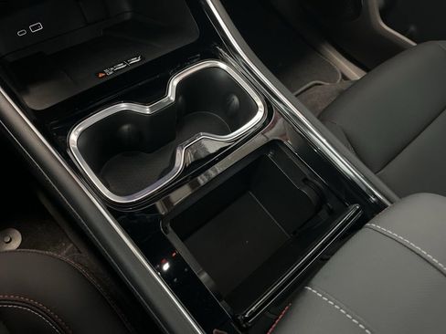 New 2026 Chevrolet Traverse Z71 w/ Enhanced Driving Package image 16