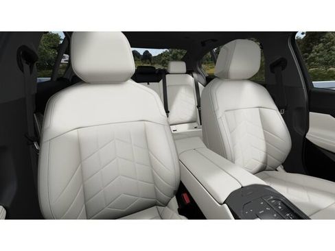 New 2027 BMW 530i w/ M Sport Package RWD image 11