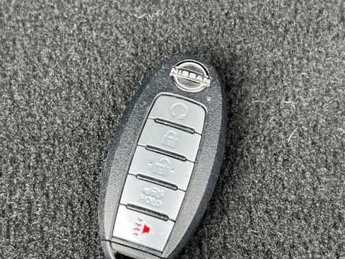 Used 2025 Nissan Altima 2.5 SV FWD image 28