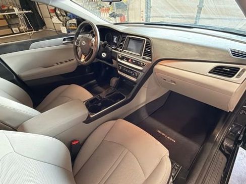 Used 2018 Hyundai Sonata ECO FWD image 18