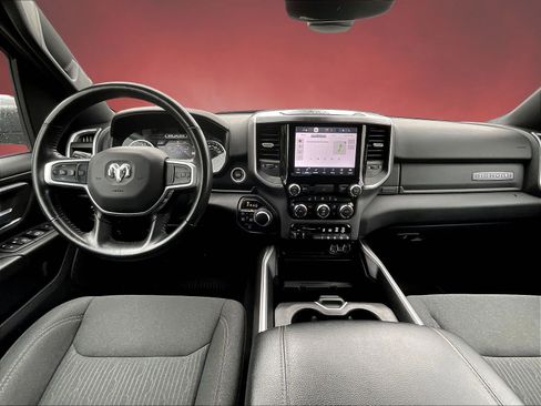 Used 2022 RAM 1500 Big Horn AWD/4WD image 8
