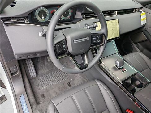 New 2026 Land Rover Range Rover Evoque S AWD/4WD image 3