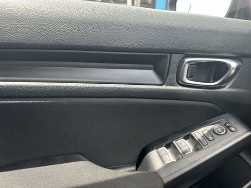 Used 2023 Honda Civic Sport image 28