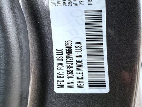 Used 2023 RAM 1500 Laramie AWD/4WD image 25