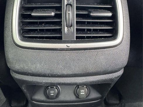 Used 2019 Kia Sorento EX image 13