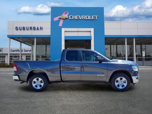 Used 2022 RAM 1500 Big Horn RWD image 4