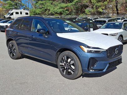 New 2026 Volvo XC60 B5 Core w/ Climate Package