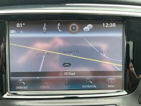 Used 2017 Buick Envision Essence FWD image 22