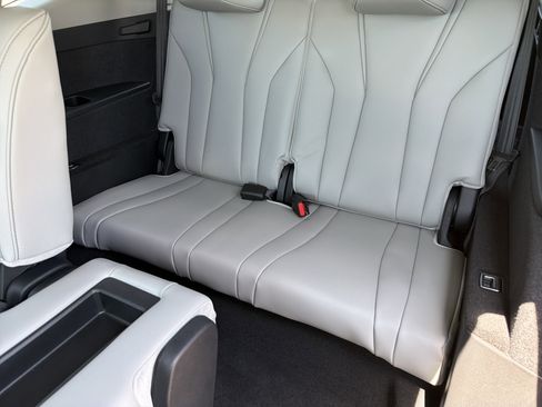 Certified 2026 Acura MDX FWD w/ Technology Package image 32
