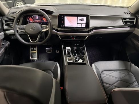 New 2026 Volkswagen Atlas Peak Edition AWD/4WD image 26