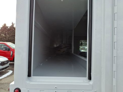 New 2026 Ford E-350 and Econoline 350 Super Duty w/ Power Equipment Group image 25