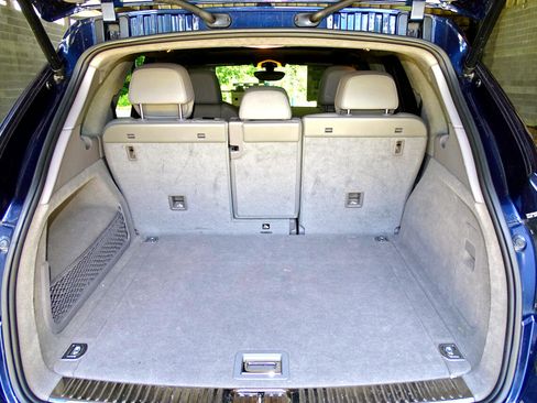 Used 2014 Porsche Cayenne GTS image 18