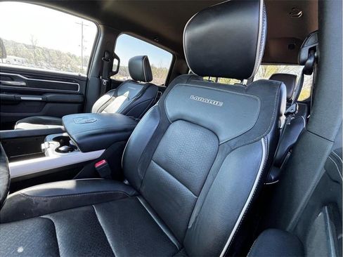 Used 2019 RAM 1500 Laramie AWD/4WD image 24