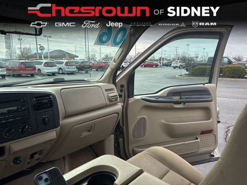 Used 2006 Ford F350 XL image 50