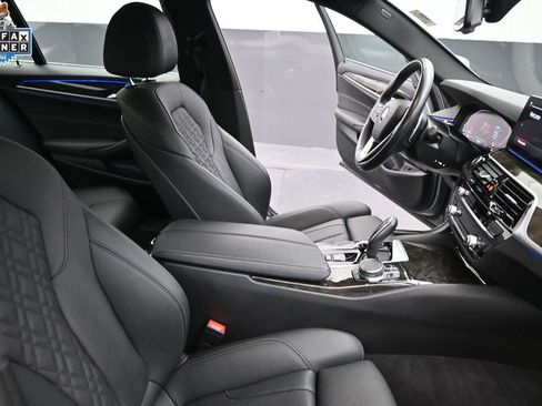 Used 2023 BMW 540i w/ Premium Package RWD image 21