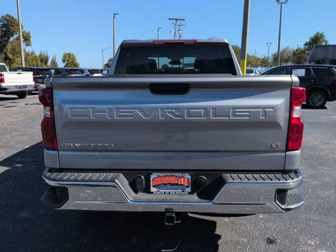 Used 2025 Chevrolet Silverado 1500 LT RWD image 6